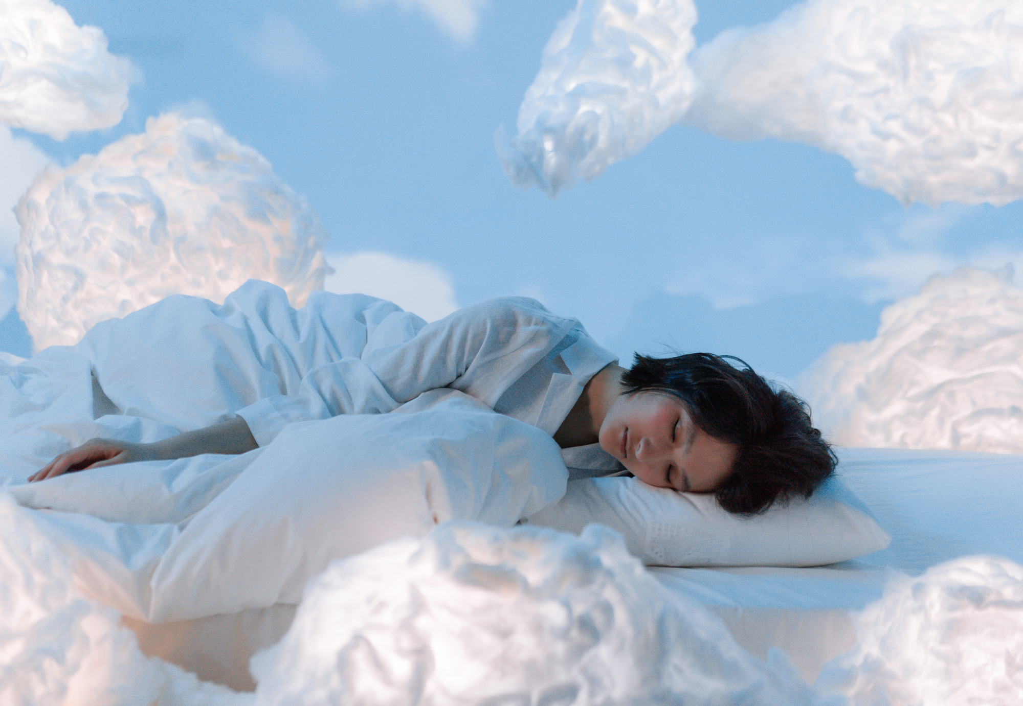 Descubre 10 trucos infalibles para mejorar tu sueño y despertar renovado